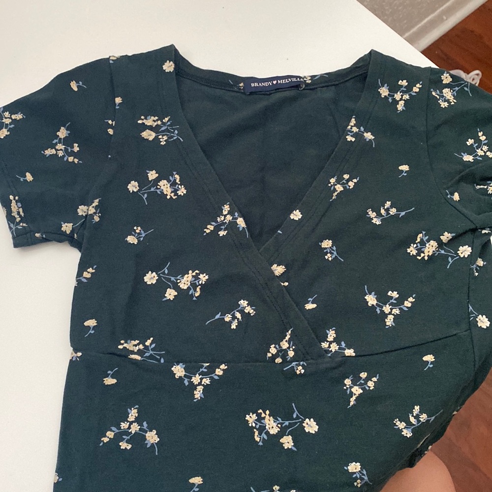 Brandy Melville cross over top